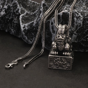Solid 925 Sterling Silver Ancient Pixiu Signet Pendant Necklace for Men Good Wealth Amulet Feng Shui Vintage Retro Jewelry