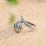 S925 Sterling Silver Ring for Men and Women Green Crystal Snake Shaped Opening Adjustable Ring Fashion Couple Rings Jewelry