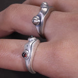 Real 925 Sterling Silver Frog Ring with Red Garnet for Women and Men Adjustable Retro Antiqued Creative Animal Jewelry